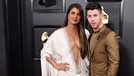 Para artis tampil menawan di Grammy Awards 2020 di Los Angeles&comma; Minggu &lpar;26&sol;1&rpar;&period; Tapi beberapa dari mereka malah dinilai mengenakan pakaian yang kurang pas&period;