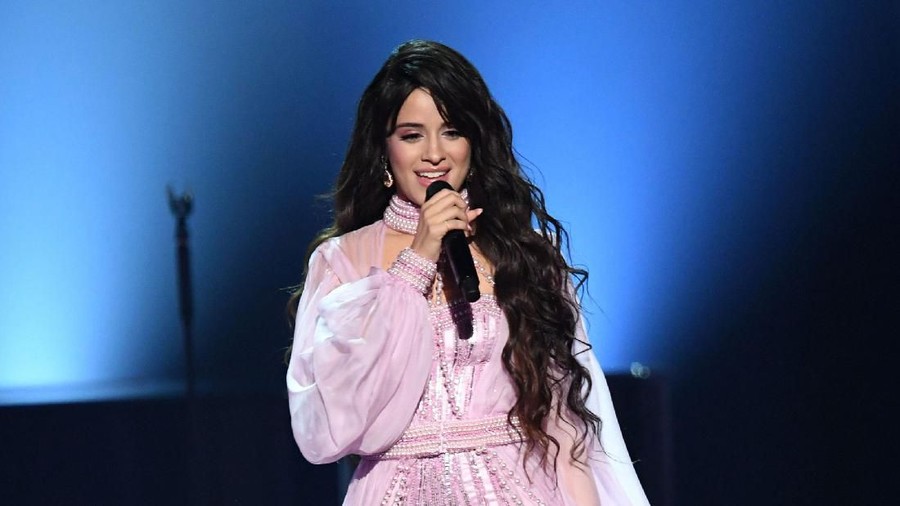 Camila Cabello unggah foto telanjang di Instagram di hari ulang tahunnya yang ke-23.