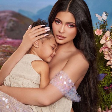 Jelang Ulang Tahun Stormi, Kylie Jenner Siapkan Pesta Mewah