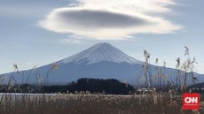 Turis Berulah, Jepang Pasang Penghalang Tutup Pemandangan Gunung Fuji