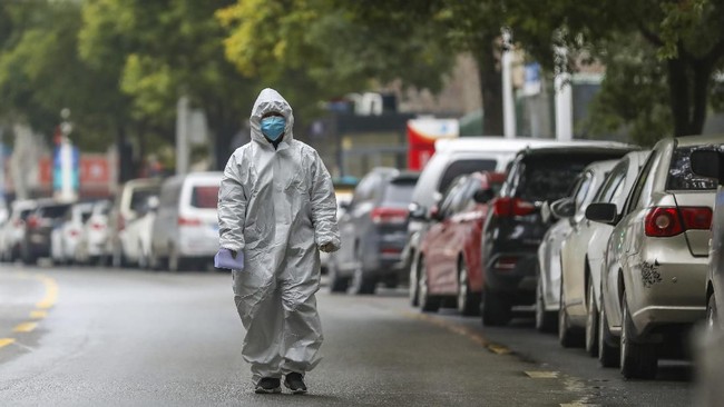 Moody's memperkirakan tekanan pada sektor konsumsi China akibat wabah Virus Corona di Wuhan.