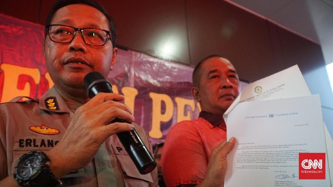 Kabid Humas Polda Jawa Barat Komisaris Besar Saptono Erlangga