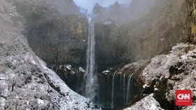 Air Terjun Kegon, Limpahan Danau Chuzenji yang Menawan
