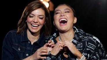 Najwa Shihab dan Agnez Mo Ketawa Bareng, Netizen Penasaran