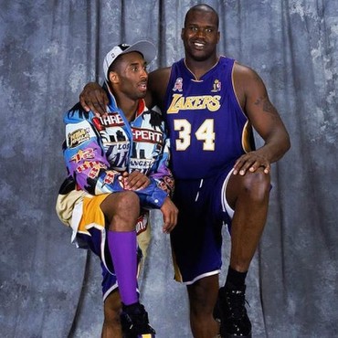 Shaquille O'neal Teteskan Air Mata Saat Kenang Kobe Bryant