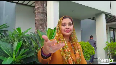 img-title Ayu Azhari Bersedia Jadi Duta Budaya untuk Promosikan Tenun NTT