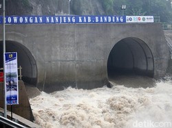 Seputar Terowongan Nanjung yang Baru Diresmikan Jokowi