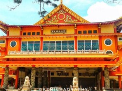 Begini Wujud Vihara Terbesar & Termegah di Medan