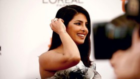 Priyanka Chopra Bakal Duet dengan 'Falcon' di Film Laga Komedi