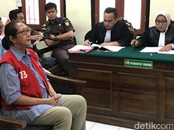 Mak Susi Terdakwa Kasus Rasisme Mahasiswa Papua Dituntut 1 Tahun Penjara