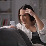 Hati-hati! Virus Ini Lagi Incar Mobile Banking di Ponsel untuk Membobol Uang Kamu!