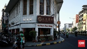 FOTO: Patekoan, Sajian Teh Gratis ala Warga Tionghoa