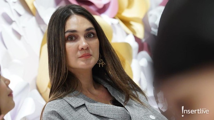 Luna Maya ngamuk karena sering 'ditawar' untuk kencan, hingga tips menggoreng kacang mete, jadi berita terpopuler di HaiBunda hari ini. Simak selengkapnya.