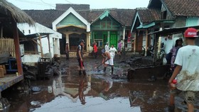 Banjir Bandang Bondowoso, 856 Warga Mengungsi