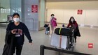 VIDEO: 201 Warga Amerika yang Dievakuasi dari Tiongkok Tiba