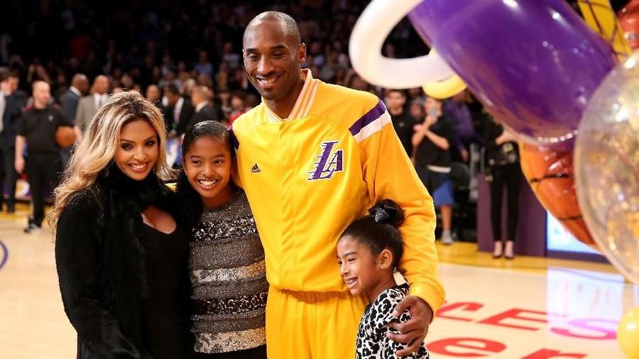 Vanessa Bryant tuntut pemilik helikopter dan pilotnya karena sudah terbang dalam kondisi yang tidak baik serta menewaskan 9 orang termasuk Kobe dan Gianna.