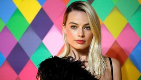 Margot Robbie Dikabarkan Bakal Produksi Film The Sims