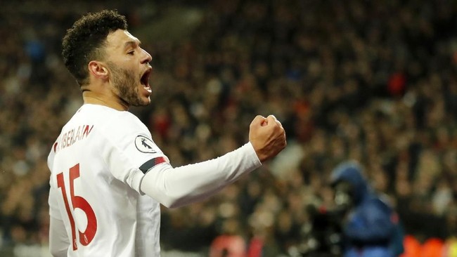 Liverpool tinggal butuh 24 poin dari 14 laga tersisa untuk jadi juara Liga Inggris musim ini.