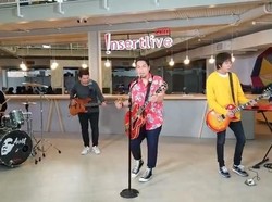 Lirik Lagu Semalam - Armada