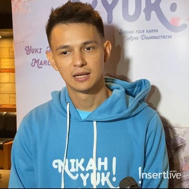 Jadi Mualaf, Marcell Darwin Kebingungan Saat Diajak Salat Jamaah