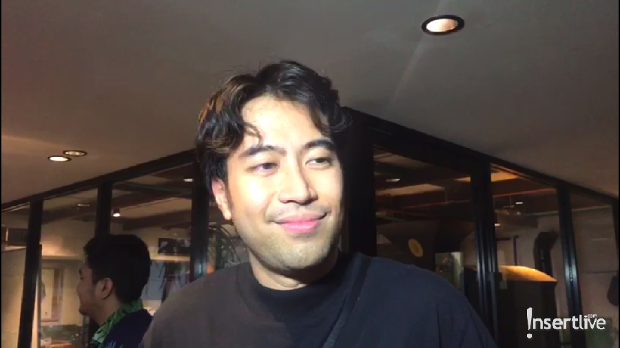 Vidi Aldiano mengaku jika bernyanyi menjadi terapi untuk menenangkan diri dalam proses pemulihan kesehatan.