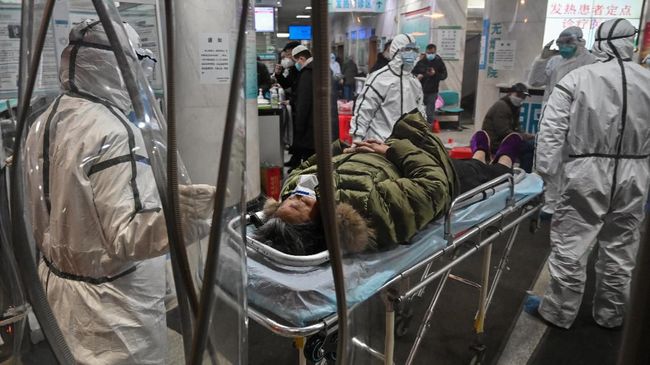 Pada Senin (10/2) pagi, jumlah korban meninggal dunia akibat virus corona di China mencapai 908 jiwa.