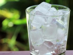 Waspada Virus Corona, Warga Malaysia Dilarang Minum Es Sembarangan