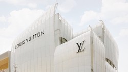 Megahnya Restoran Louis Vuitton, Sajikan Nuansa Seperti di Kapal