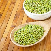 Atasi Rambut Rontok Secara Alami Dengan Kacang Hijau