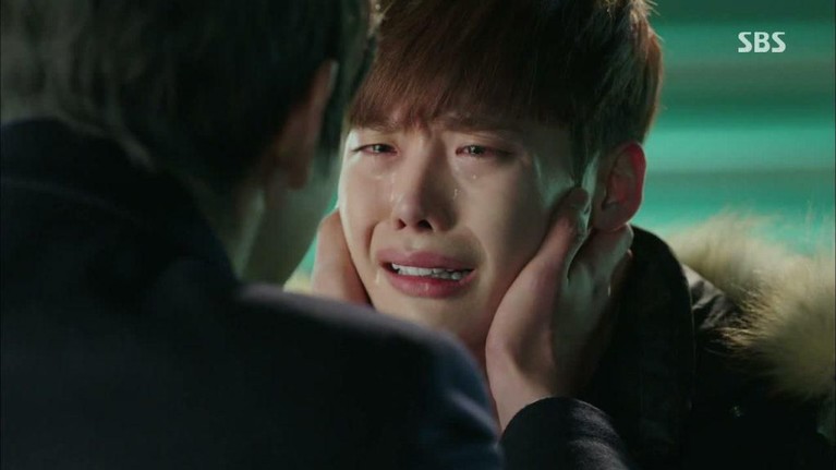 Akting totalitas saat menangis dalam Drama Korea, 7 aktor ini dipuji penonton karena masih terlihat tampan meski sedang menitikan air mata.