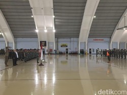 Momen Panglima TNI Lepas Satgas Bantuan Kebakaran Hutan di Australia