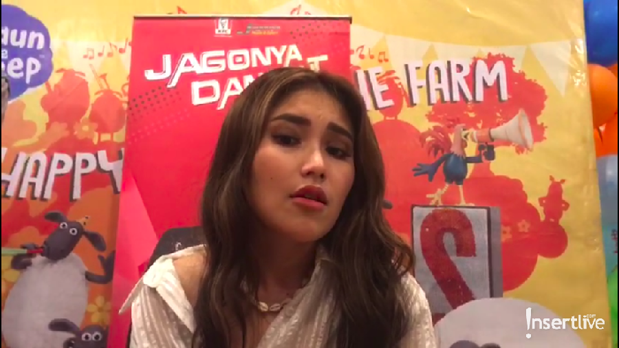 Ayu Ting Ting ungkap persiapan konser pertamanya di Tennis Indoor Senayan, Jakarta pada 28 Maret 2020 mendatang. 