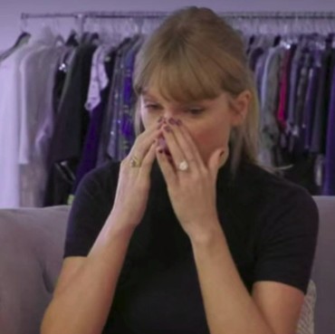 Kode Soal Tunangan, Cincin di Jari Manis Taylor Swift Bikin Heboh