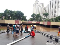 Duh, Lagi-lagi Underpass Kemayoran Kebanjiran