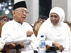 Gubernur Khofifah Berbelangsungkawa Atas Wafatnya Gus Sholah