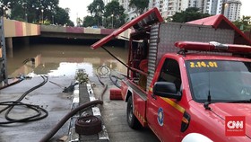 Ketinggian Air di Underpass Kemayoran Masih 1,5 Meter