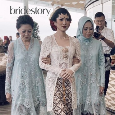 Selamat, Isyana Sarasvati Resmi Menikah dengan Rayhan Maditra