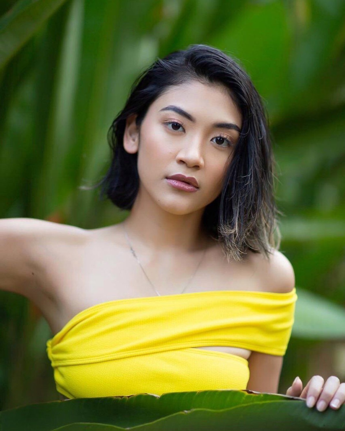 Berikut ini fakta Canti Tachril&comma; wanita cantik putri konglomerat Indonesia yang disebut pacar baru Adipati Dolken&period;