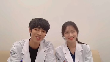 img-title Cerita Mengejutkan Ciuman Panas 2 Artis Top Korea di Drama Dr. Romantic 2