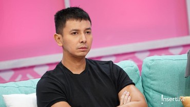 Bantah Telantarkan Waty Siregar, Sonny Septian Foto Bareng Sang Ibunda