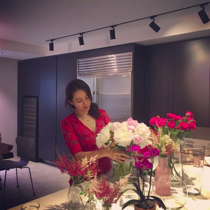 <p>Son Ye Jin juga kerap mengunggah isi rumahnya di Instagram. (Foto: Instagram @yejinhand)</p>
