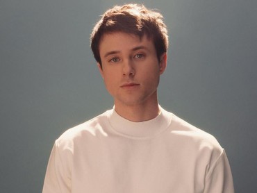 Lirik Lagu The Arsonist - Alec Benjamin