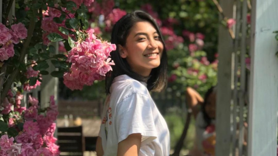 Adipati Dolken & Canti Tachril