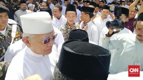 Gus Mus Ungkap Percakapan Terakhirnya dengan Gus Sholah