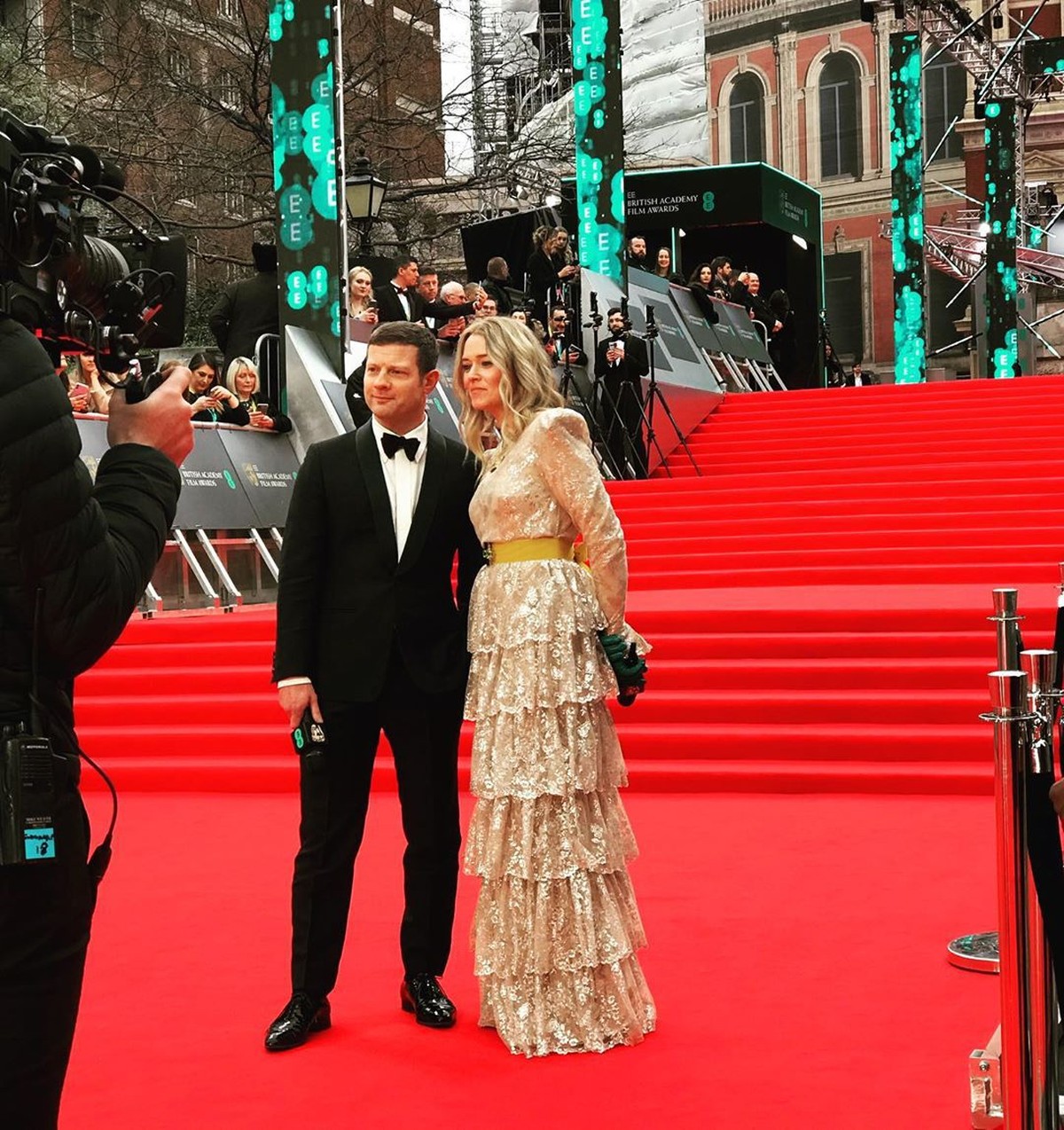 BAFTA 2020 selesai digelar pada Minggu &lpar;2&sol;2&rpar; di London&comma; berikut Insertlive rangkum 5 busana terburuk para aktor di atas red carpet&period; Yuk&comma; intip&excl;