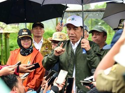 Canda Jokowi: Tanam Vetiver, Bukan Vety Vera Ya