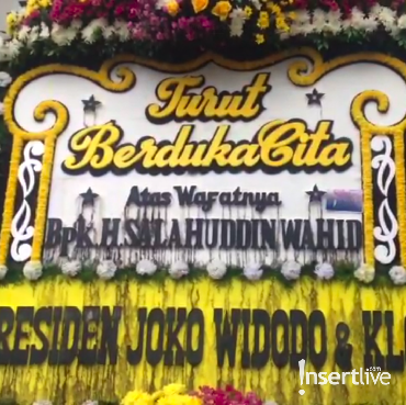 Suasana Rumah Duka Gus Sholah