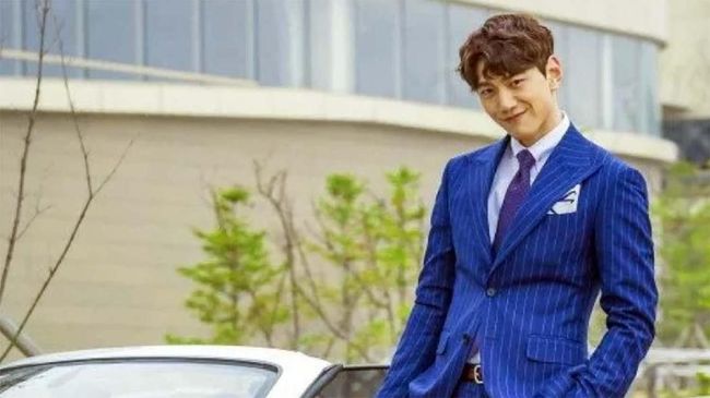 Aktor Sung Joon Akui Telah Menikah dan Punya Anak Aktor Bang Sung-joon mengakui bahwa dirinya sudah menjalani pernikahan sejak Desember 2018 lalu, bahkan sudah dikaruniai anak.