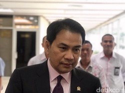 Muncul Isu Jaksa Agung Diganti, Azis Syamsuddin: Wewenang Presiden