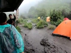 Pos 2 Merbabu Banjir, Pengelola: Tetap Buka, Hati-hati, Ya!